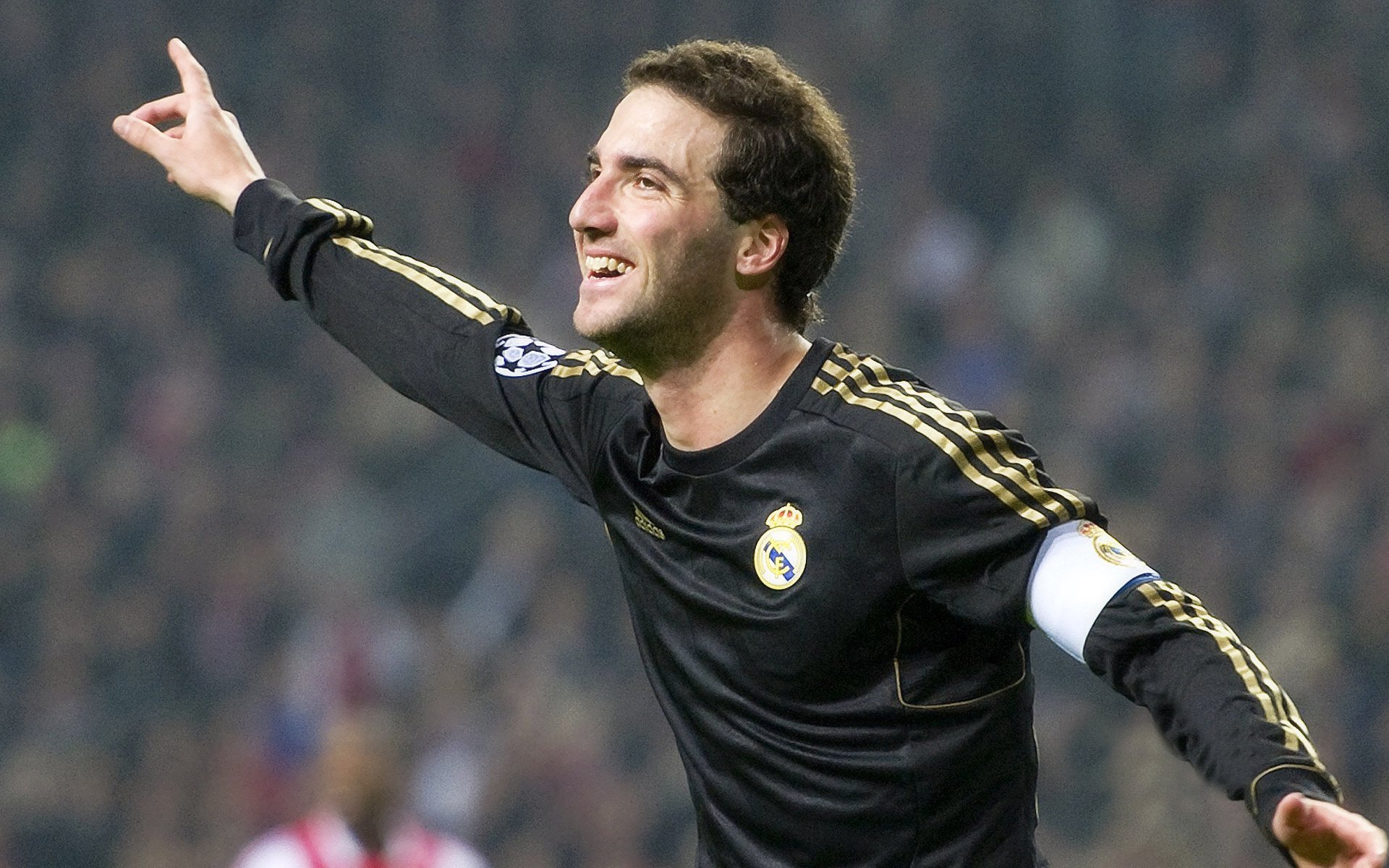 西决生死战焦点战，马刺稳稳拿下奇才