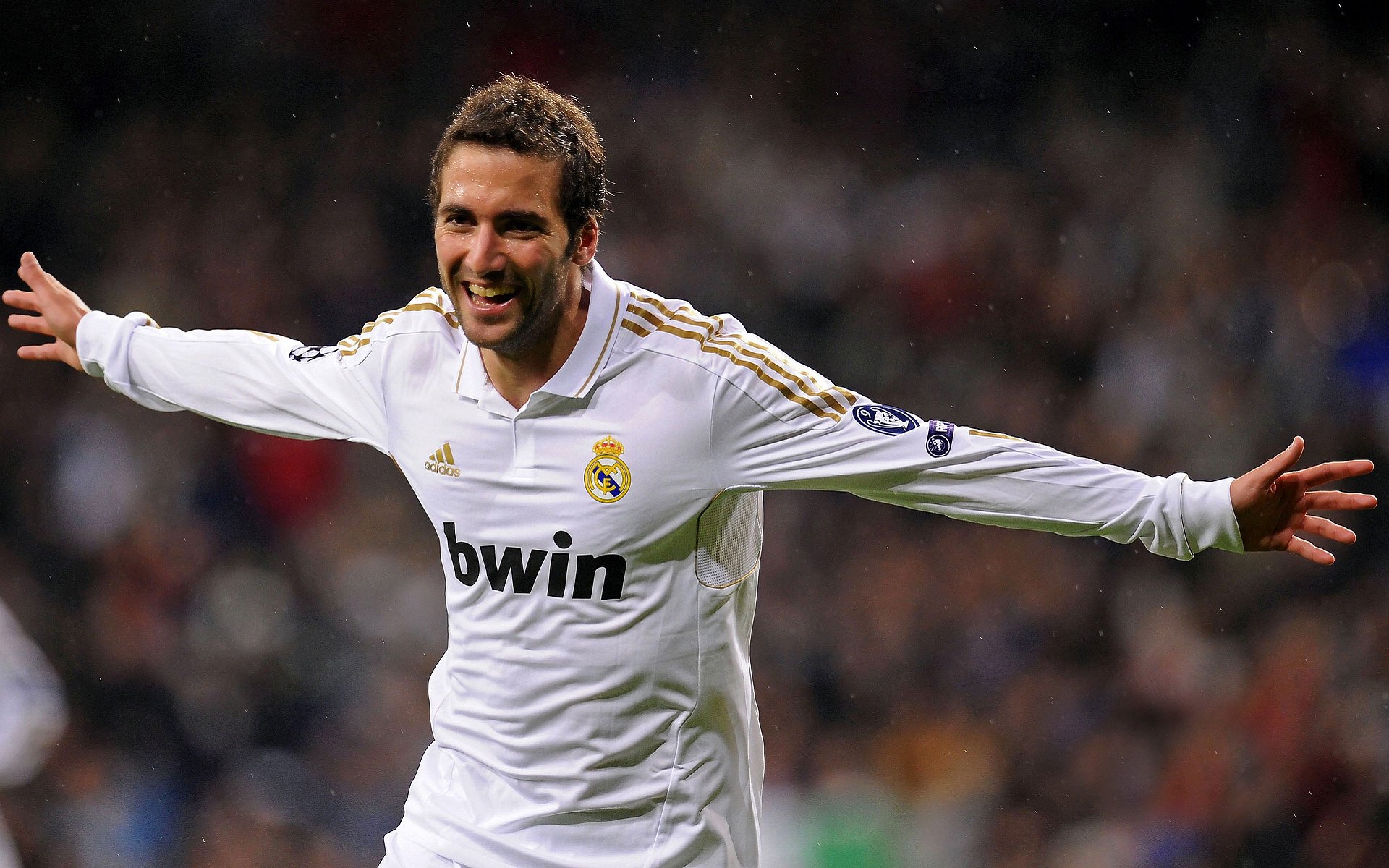 迪马利亚一剑封喉,几内亚对阵里昂,他用实力打破所有质疑